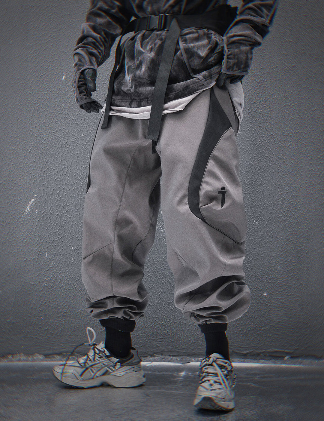HiP44 Grey Alien Tech Joggers