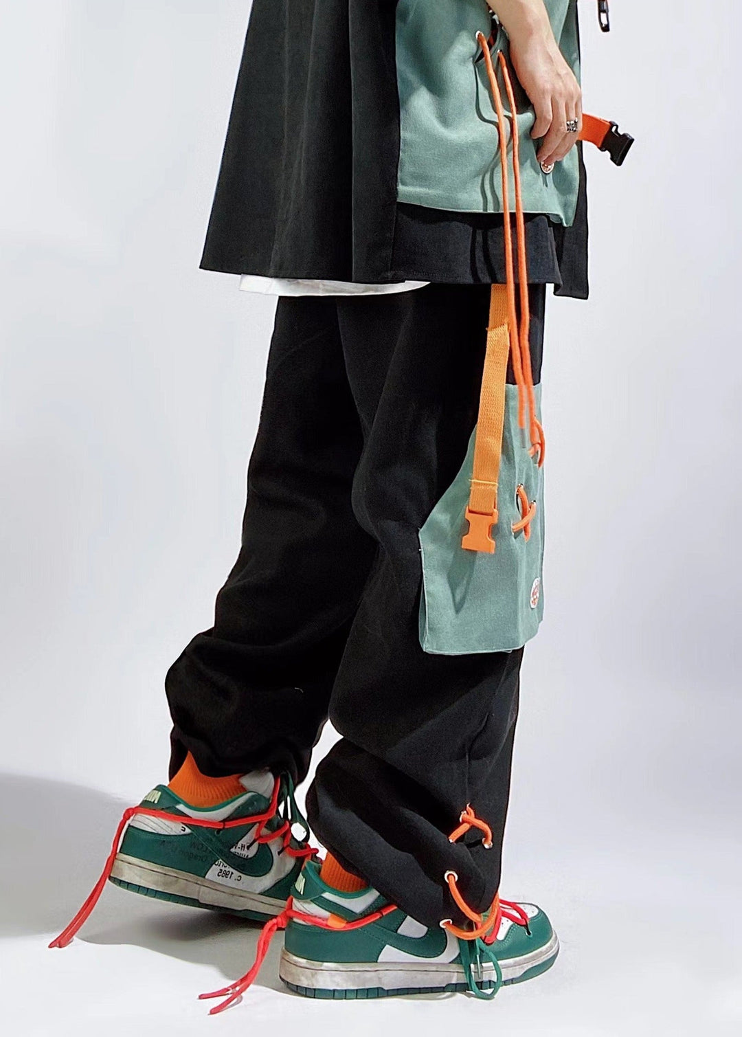 YEP5 UUC Laced Pants