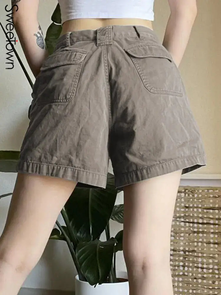 Pockets Stitch Straight Leg Women's Short