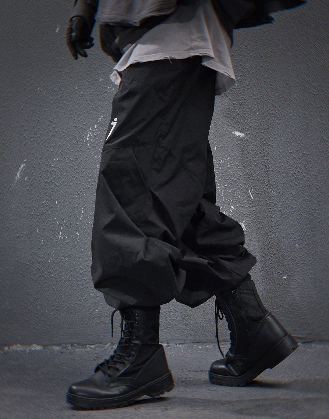 HiP81 Black I-Tech Lightweight Pants