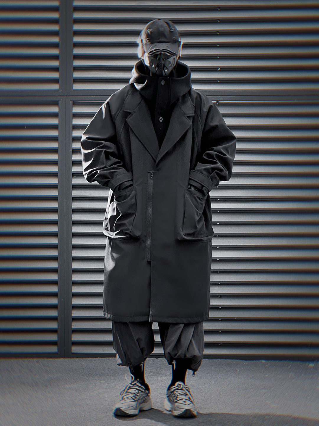 HiJ36 Black Urban Trench Coat